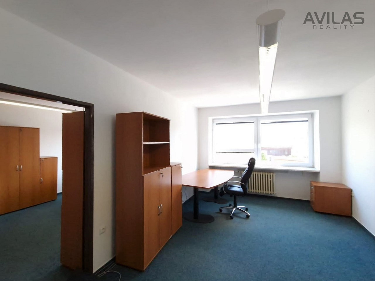 Pronájem kanceláře 35 m² – fotografie 4