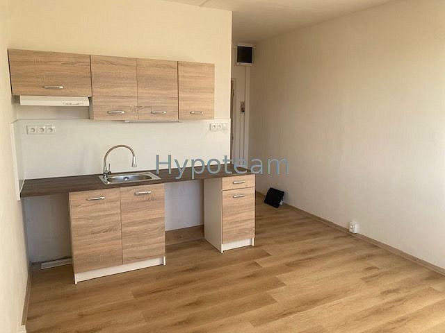 Pronájem bytu 1+kk 20 m²