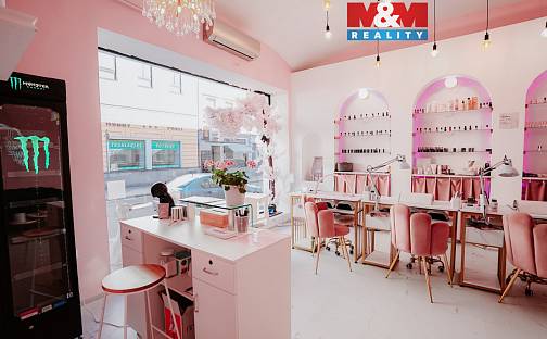 Prodej obchodních prostor 65 m², Tyršova, Náchod