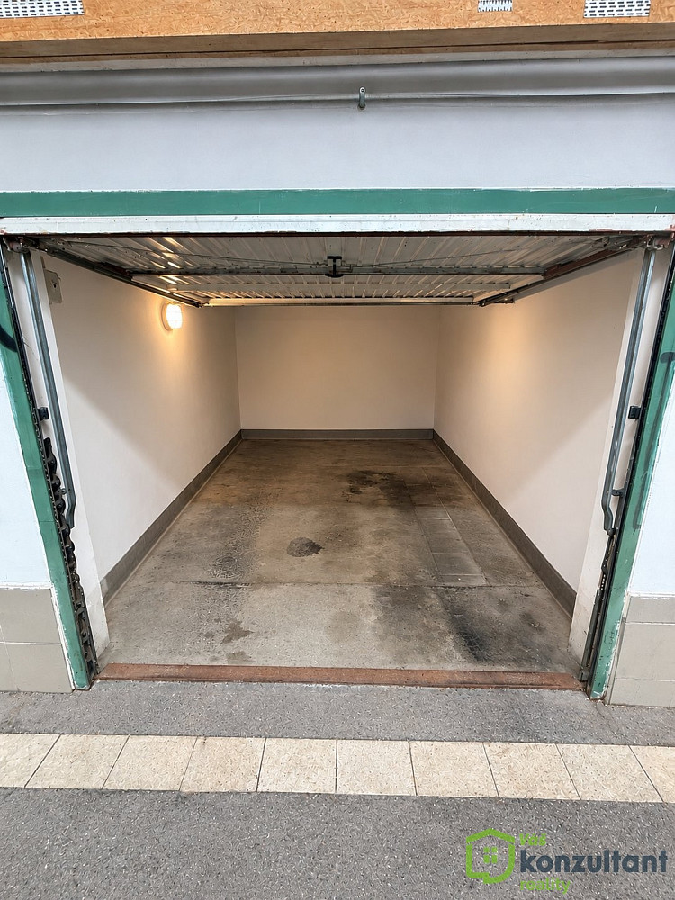 Prodej garáže 16 m2, Brno
