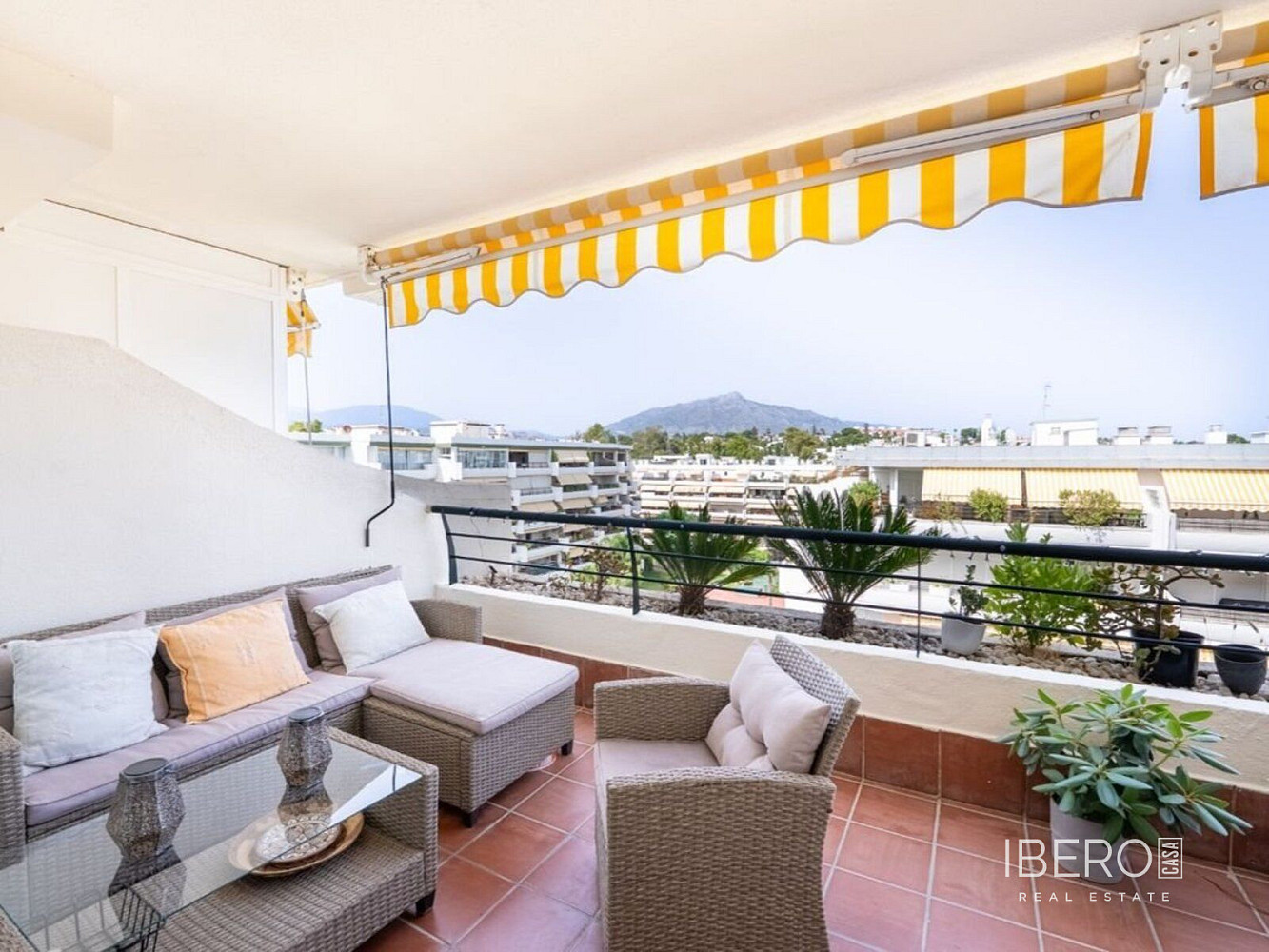 Piso 3+kk – Marbella, Guadalmina Alta, Guadalmina - Vista 3