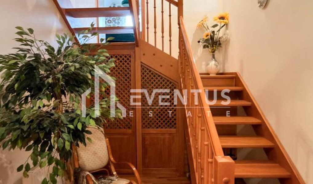 Prodej domu 300 m² s pozemkem 803 m², Praha – náhled fotky 7
