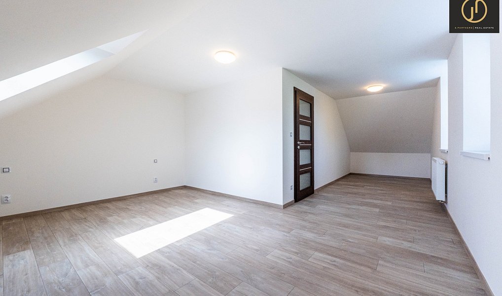 Prodej domu 209 m² s pozemkem 630 m², Kladno – náhled fotky 19
