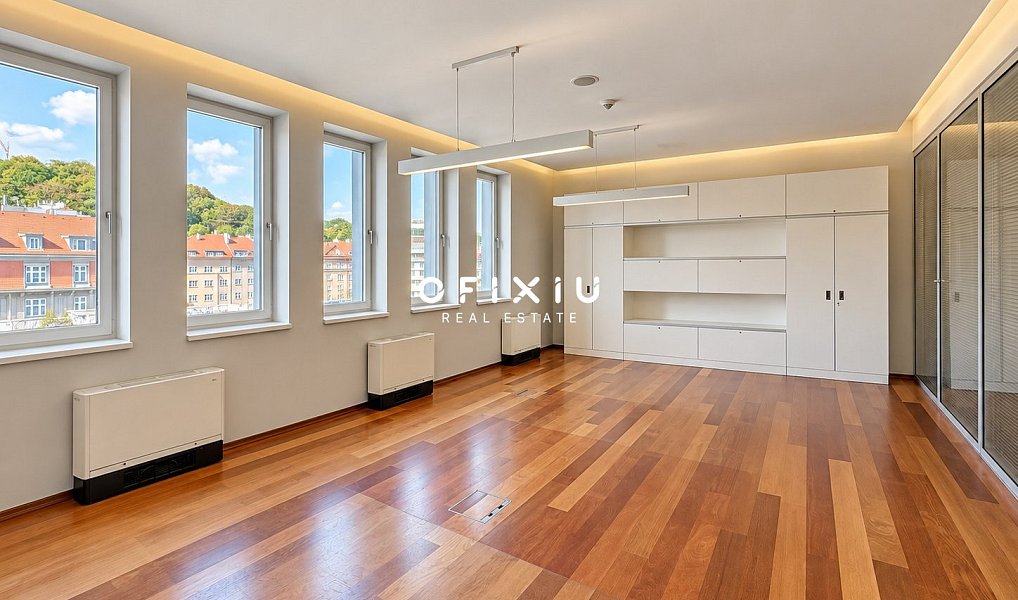 Pronájem kanceláře 1 500 m², Praha – náhled fotky 12