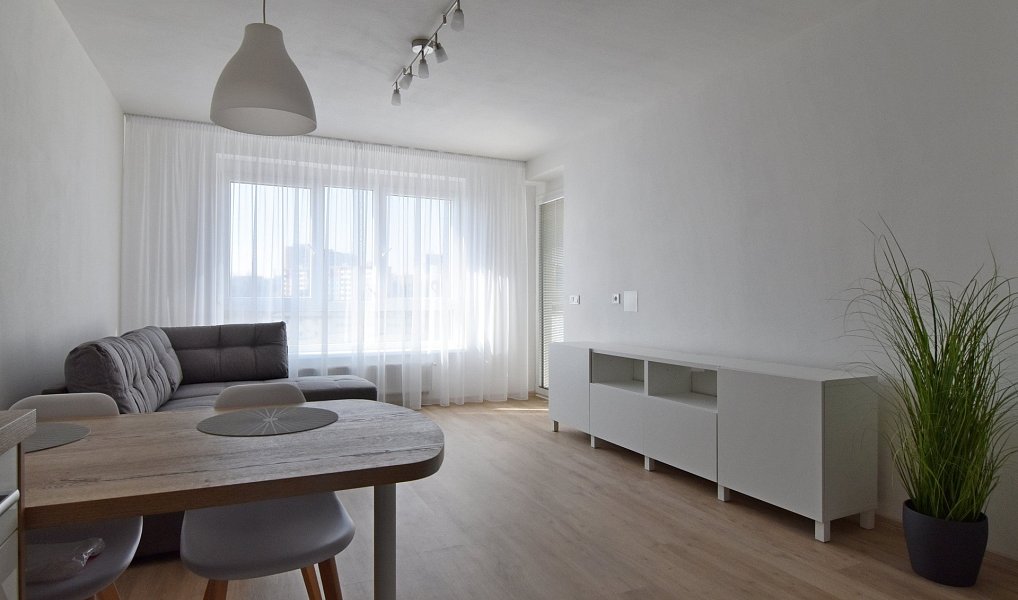 Pronájem bytu 2+kk 60 m², Olomouc – náhled fotky 3