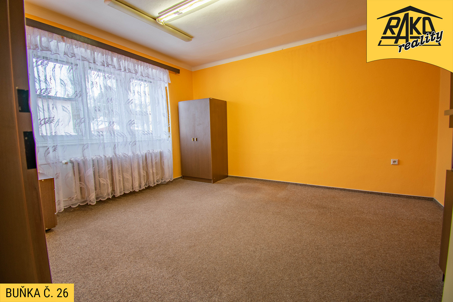 Pronájem kanceláře 29 m² – fotografie 2