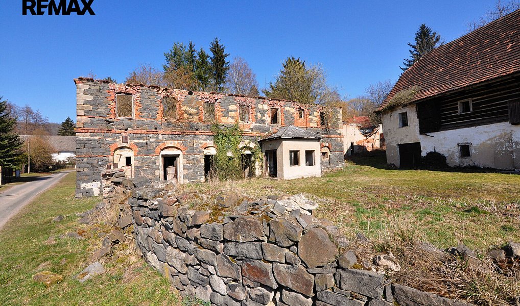 Prodej domu 300 m² s pozemkem 1 942 m², Úštěk – náhled fotky 6
