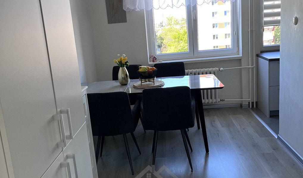 Prodej bytu 4+kk 73 m², Praha – náhled fotky 20