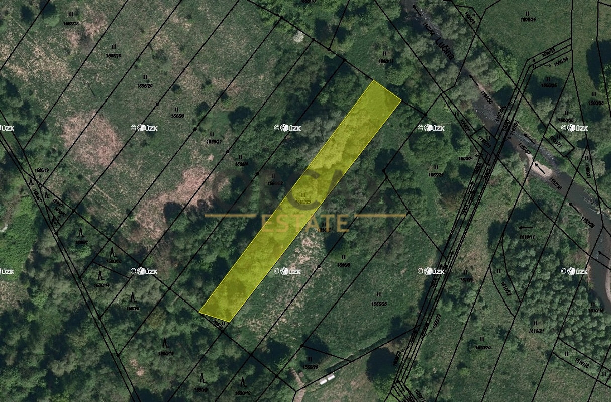 Prodej pozemku 1 890 m²