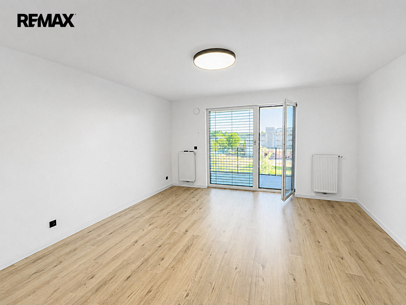 Pronájem bytu 1+kk 39 m² — photo 4