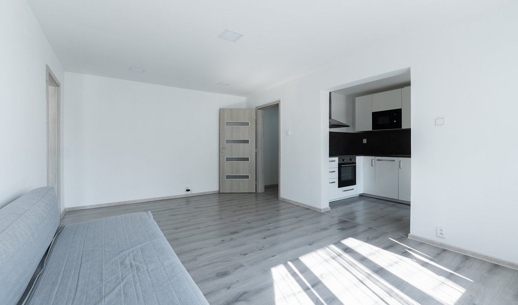 Pronájem bytu 2+1 61 m², Teplice – náhled fotky 5