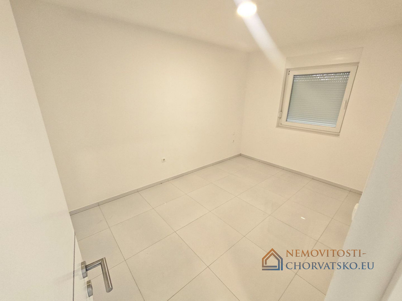 Prodej bytu 1+kk 64 m² - Widok 6