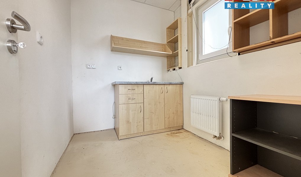 Prodej obchodních prostor 293 m², Třebíč – náhled fotky 5