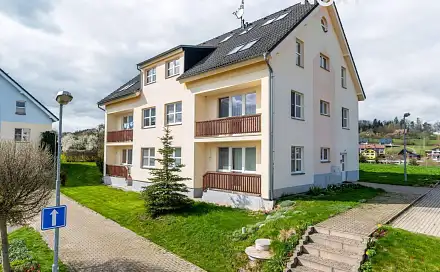Pronájem bytu 2+kk 56 m², U Nemocnice, Jilemnice, okres Semily