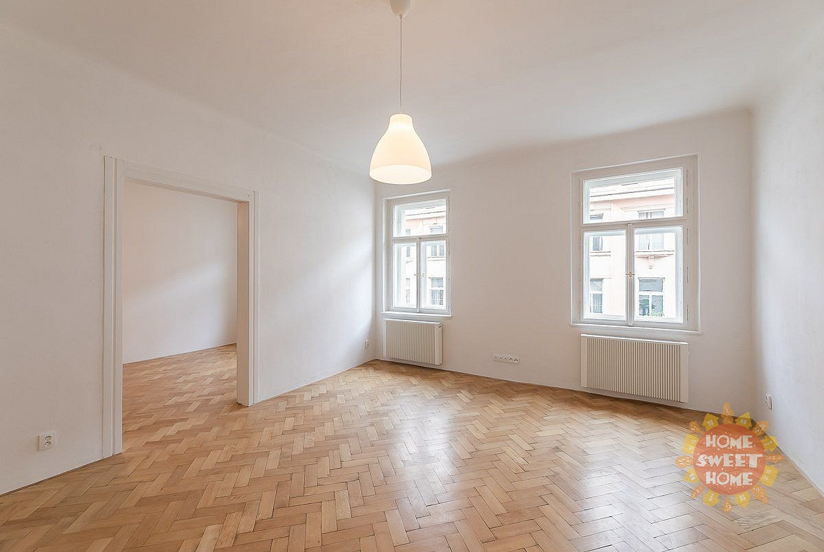 Pronájem bytu 3+kk 81 m² – fotografie 2