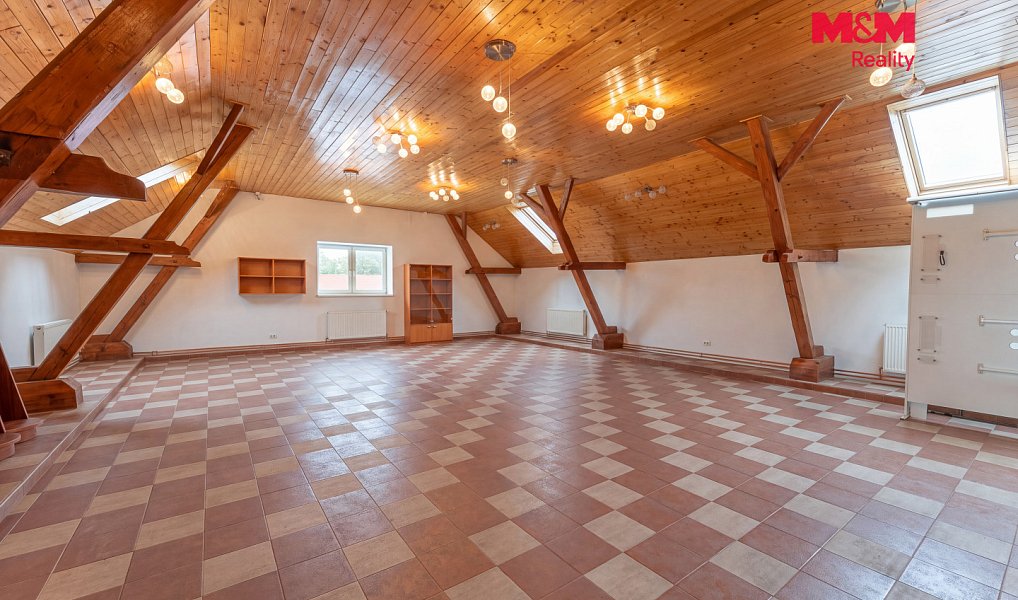 Pronájem obchodních prostor 439 m², Křinec – náhled fotky 7