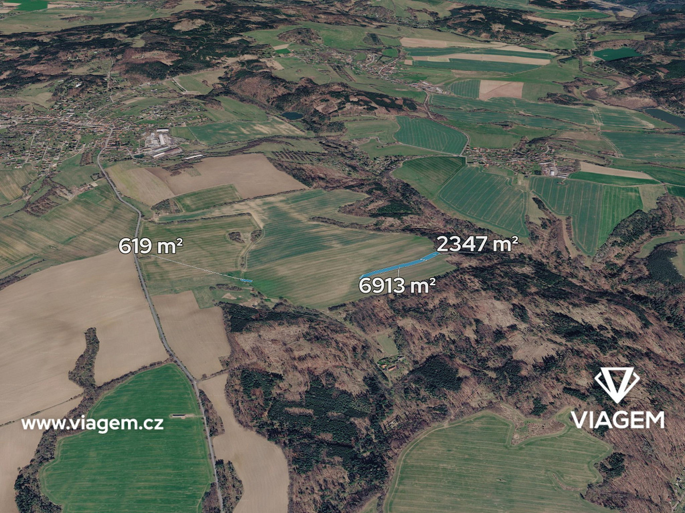 Prodej pole 9 879 m²