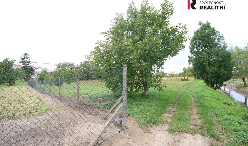 Prodej zahrady 589 m², Hrušovany u Brna – náhled fotky 4
