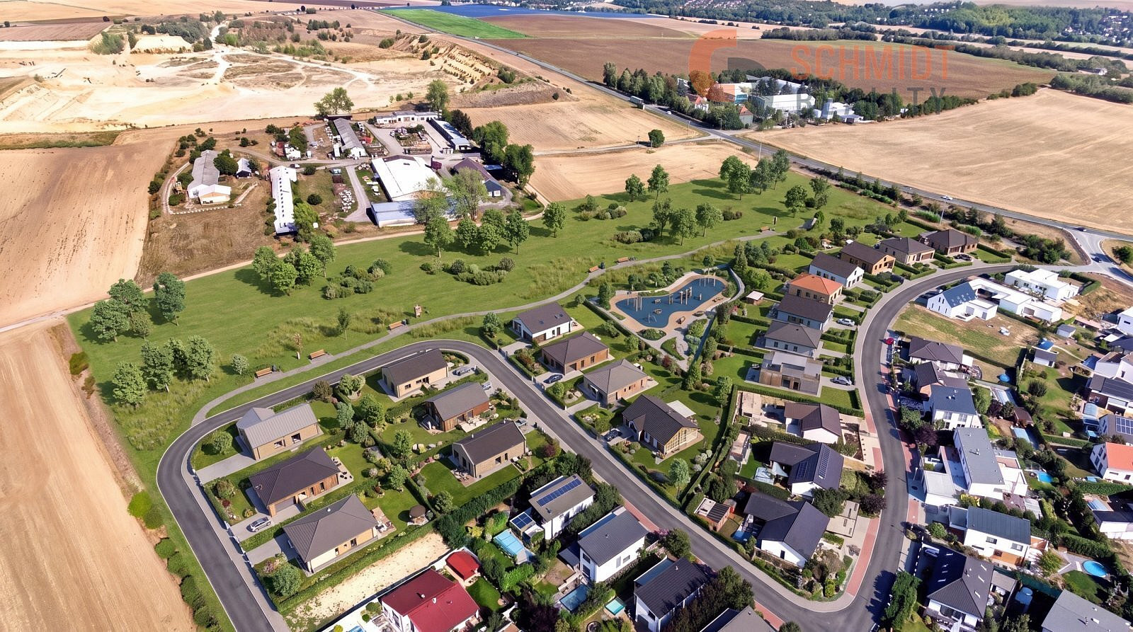 Prodej stavebního pozemku 988 m² – fotografie 5
