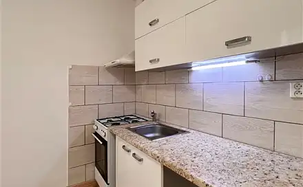 Pronájem bytu 1+1 35 m²