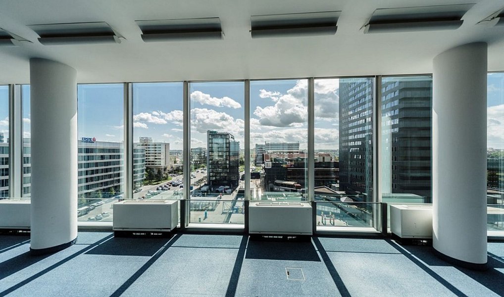 Pronájem kanceláře 463 m², Praha – náhled fotky 4