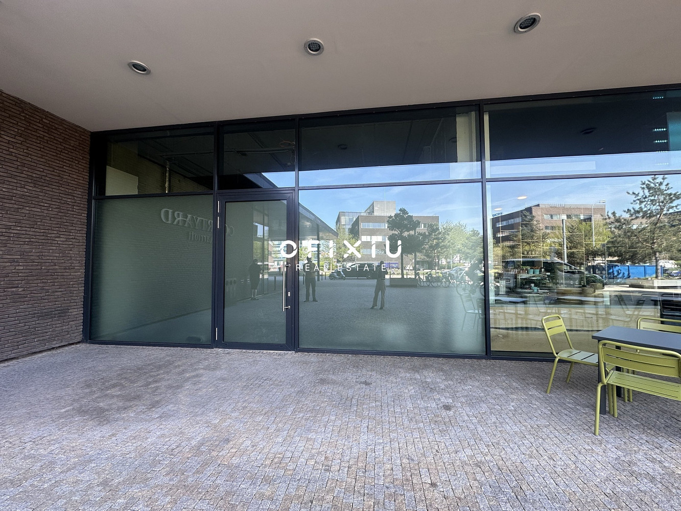 Pronájem obchodních prostor 177 m²