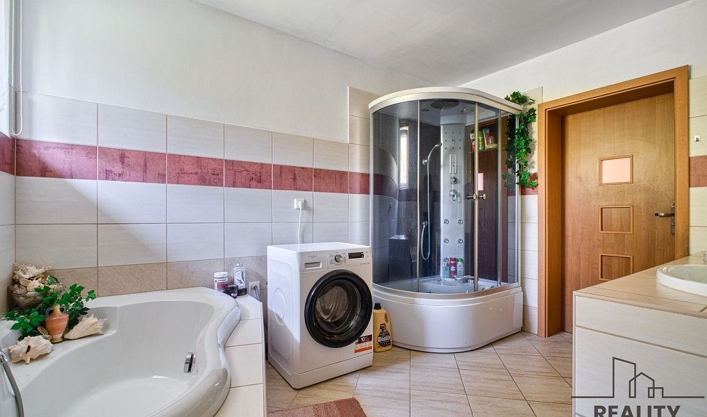 Prodej domu 168 m² s pozemkem 1 609 m², Rychvald – náhled fotky 17