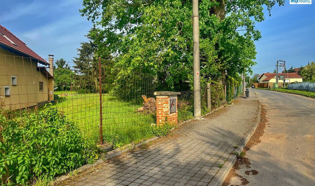 Prodej stavebního pozemku 657 m², Úherce – náhled fotky 6