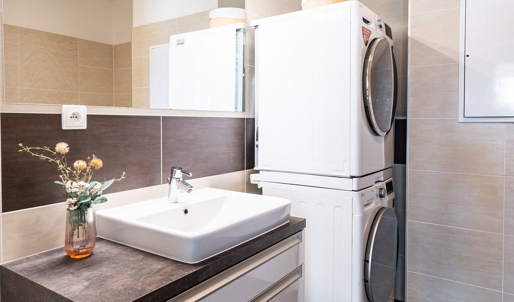 Prodej bytu 3+kk 68 m², Holubice – náhled fotky 11