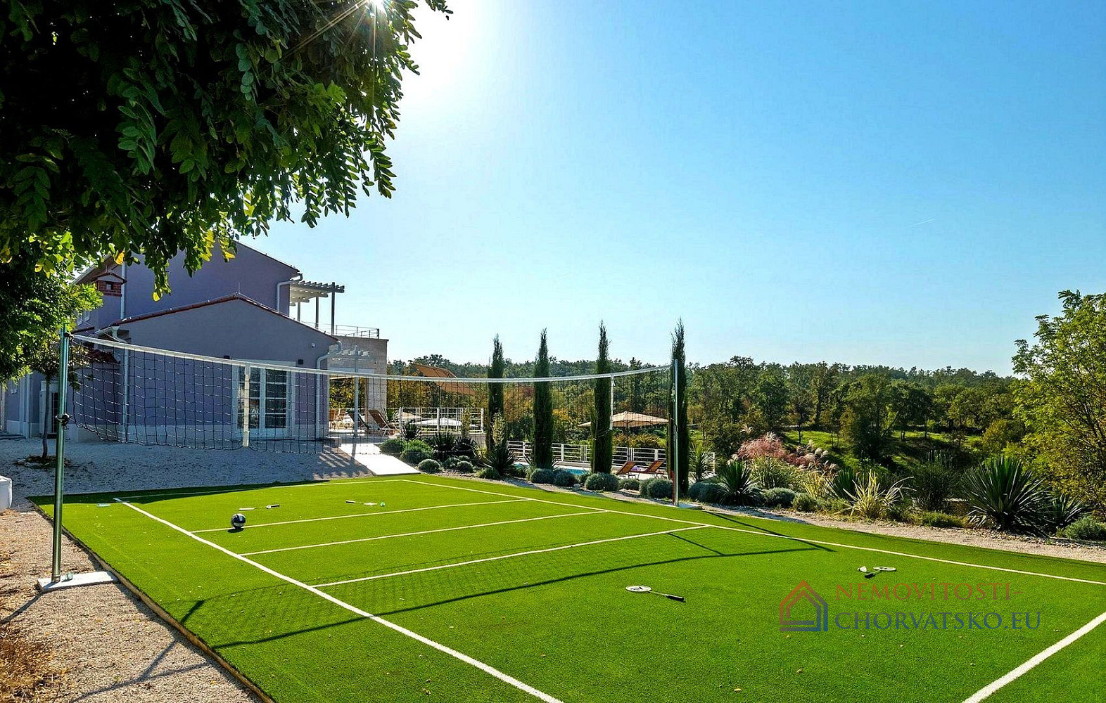 Prodej domu 254 m² s pozemkem 1 909 m² – pohled 4