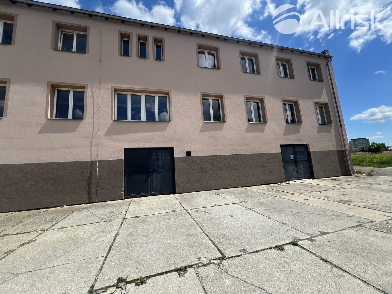 Pronájem skladovacích prostor 56 m² – další