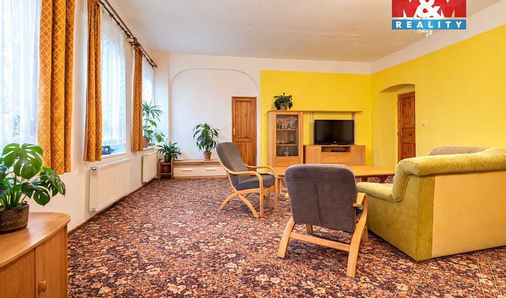 Prodej bytu 4+1 97 m², Nový Bor – náhled fotky 2