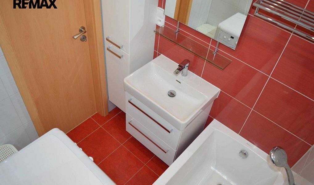 Pronájem bytu 3+1 70 m², Vimperk – náhled fotky 3