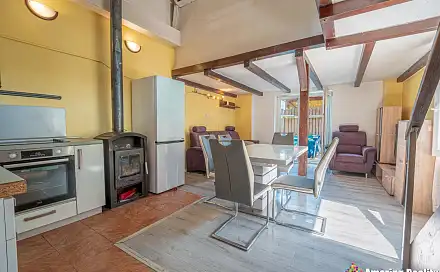 Prodej bytu 4+kk 72 m², Sportovní, Mělník