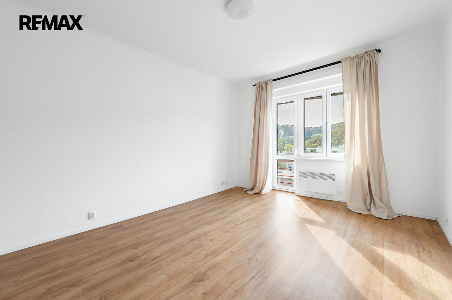 Prodej bytu 2+1 60 m² – fotografie 2