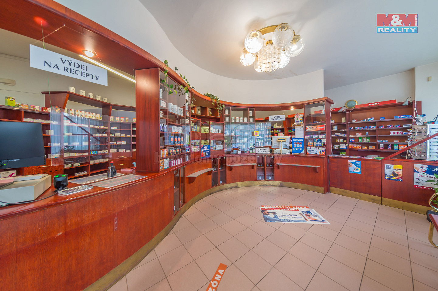 Pronájem obchodních prostor 260 m² – fotografie 3