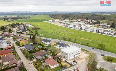 Prodej nájemního domu, činžáku 310 m², Osadní, Kostelec nad Černými lesy, okres Praha-východ