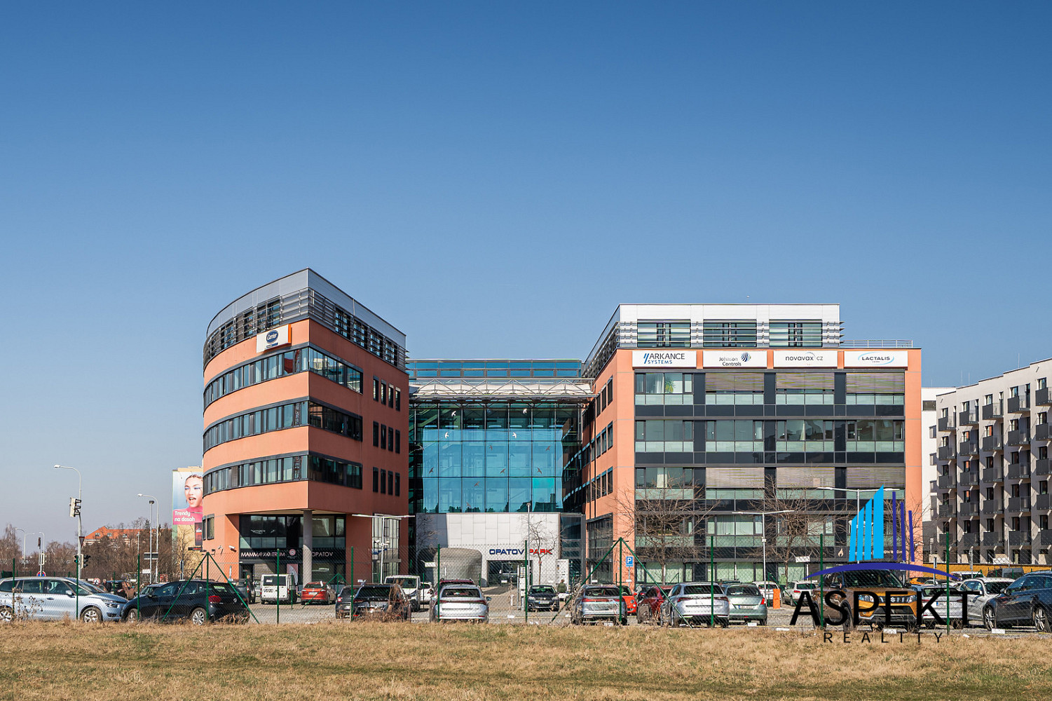 Pronájem kanceláře 115 m² – fotografie 3