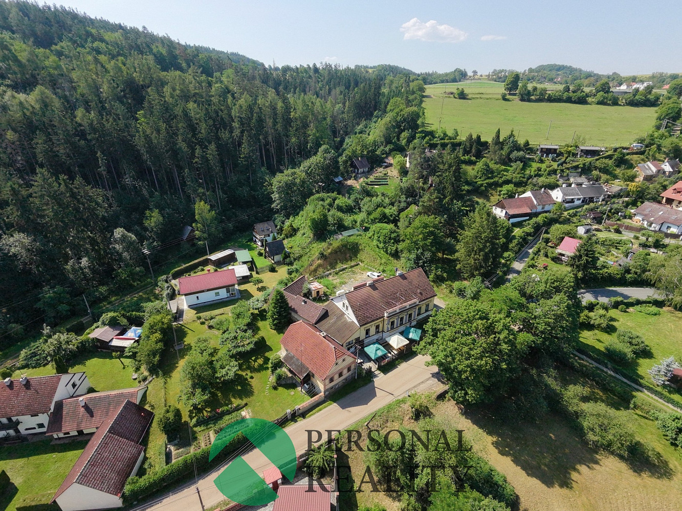 Prodej domu 253 m² s pozemkem 2 026 m²