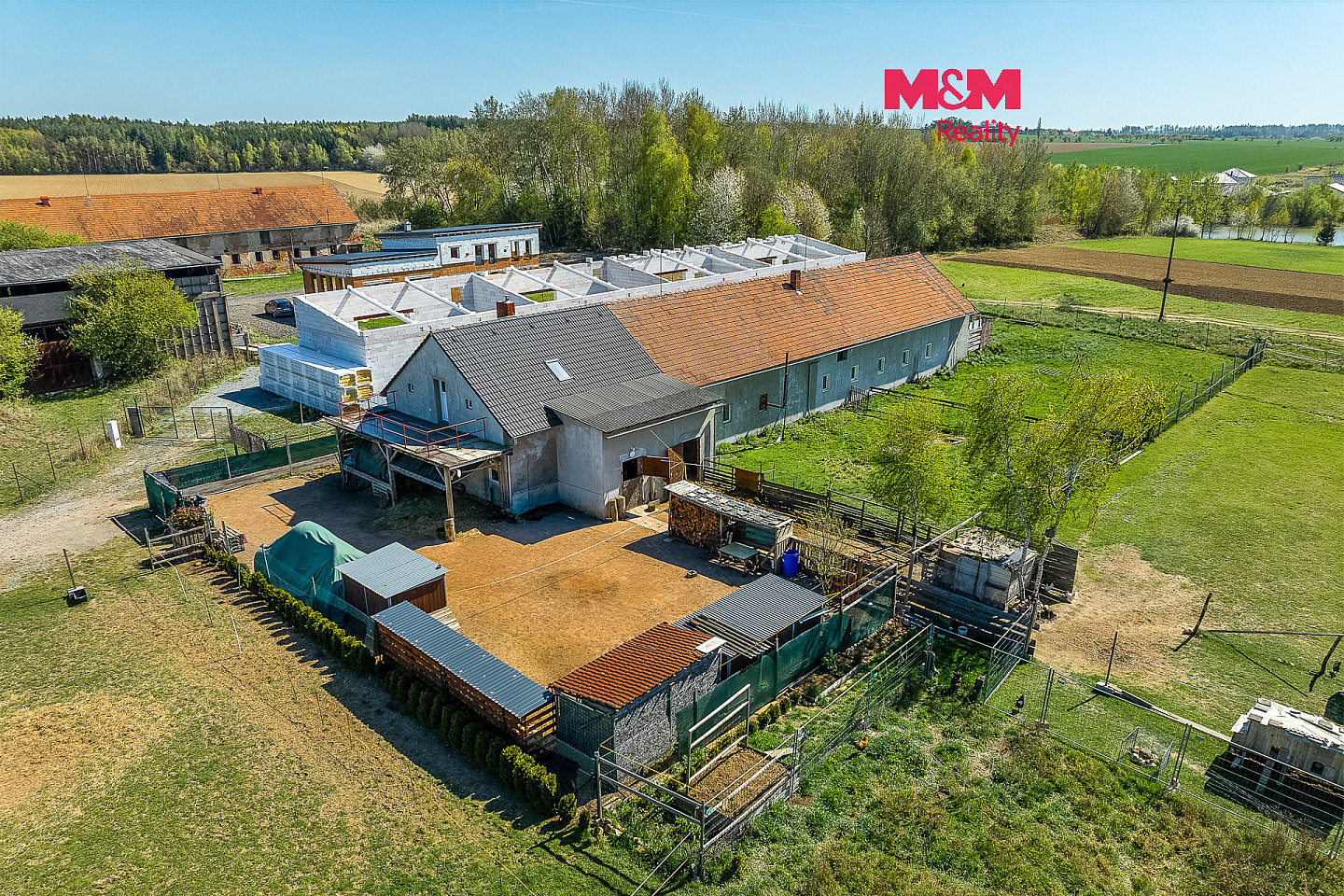 Prodej skladovacích prostor 144 m²