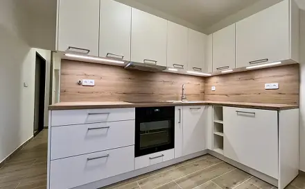 Pronájem bytu 3+1 67 m², Kosmonautů, Ostrava - Zábřeh