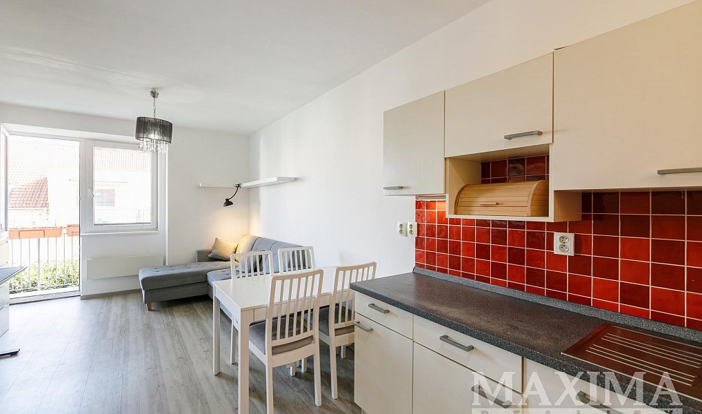 Pronájem bytu 2+kk 38 m², Jinočany – náhled fotky 5