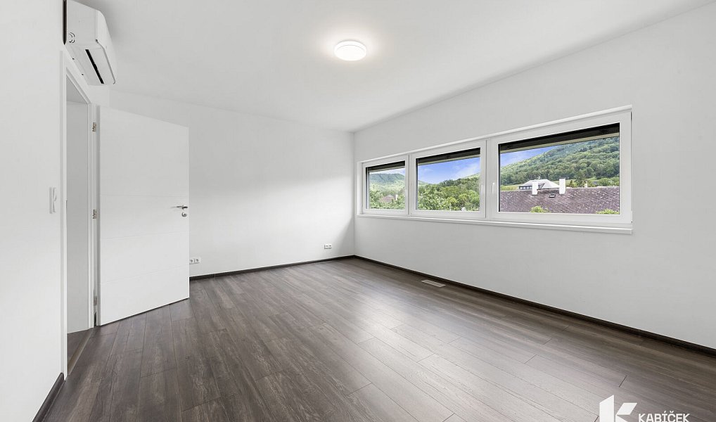 Pronájem domu 171 m² s pozemkem 300 m², Kopřivnice – náhled fotky 12