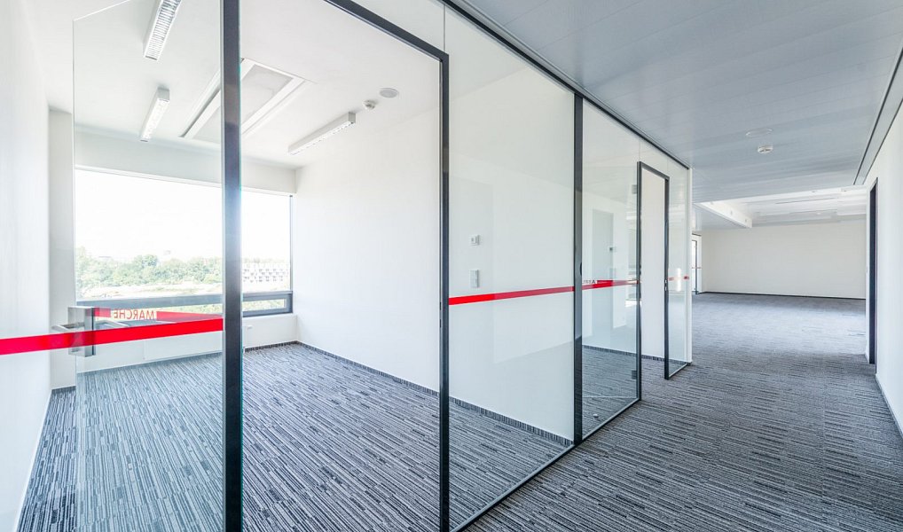 Pronájem kanceláře 416 m², Praha – náhled fotky 8