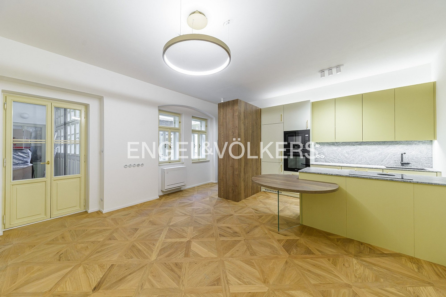 Pronájem bytu 2+kk 44 m²