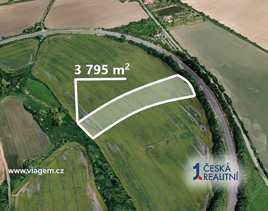 Pole 3 795 m², Podíl 33 % o výměře 1 265 m² – pohled 2
