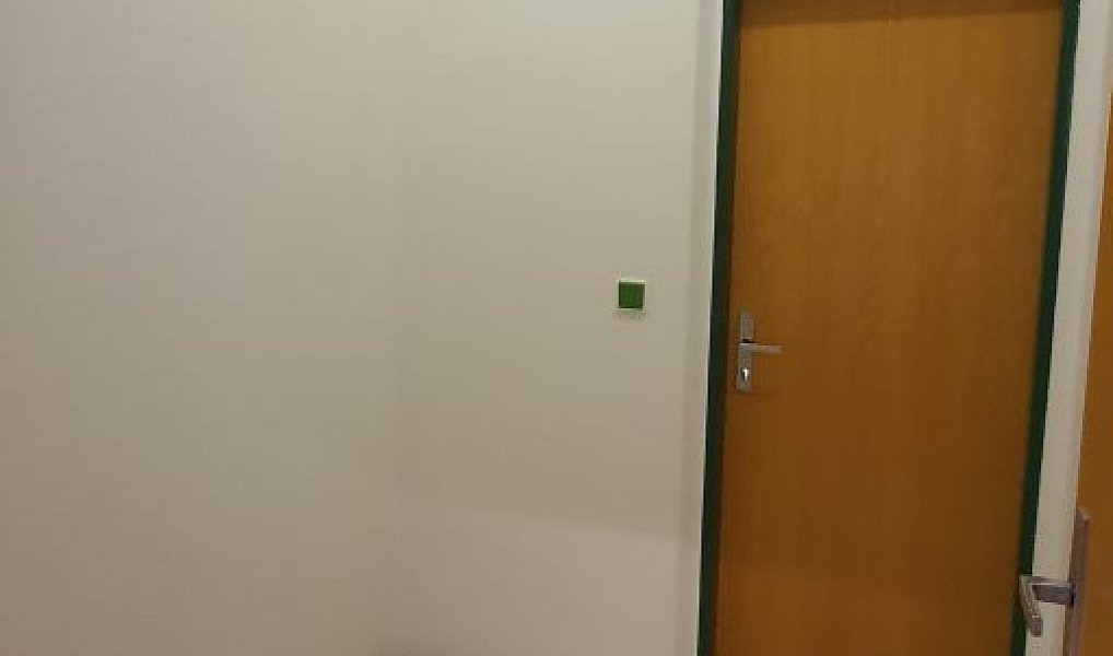 Pronájem kanceláře 54 m², Planá – náhled fotky 8