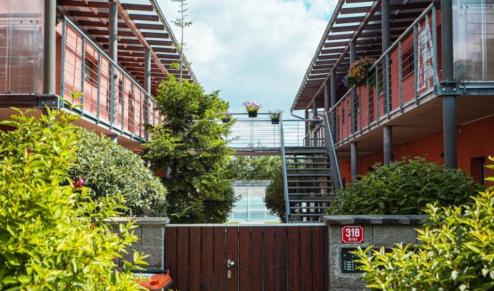 Prodej bytu 4+kk 111 m², Řitka – náhled fotky 16