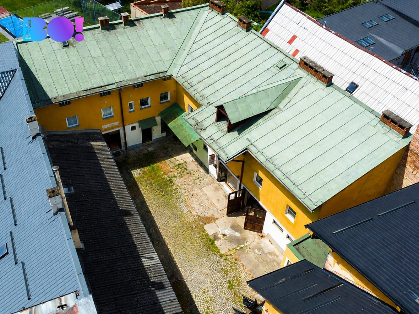 Prodej nájemního domu, činžáku 798 m² – fotografie 2