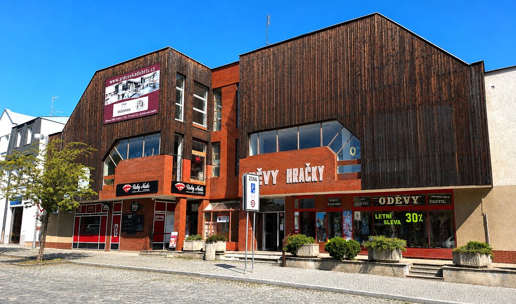 Prodej obchodních prostor 503 m², Dobříš – náhled fotky 2